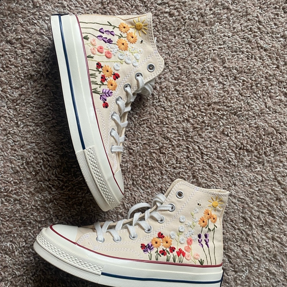 Embroidered Chuck 70 High Top Converse